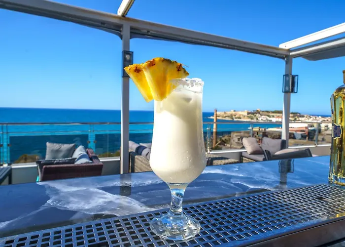 Macaris Suites & Spa